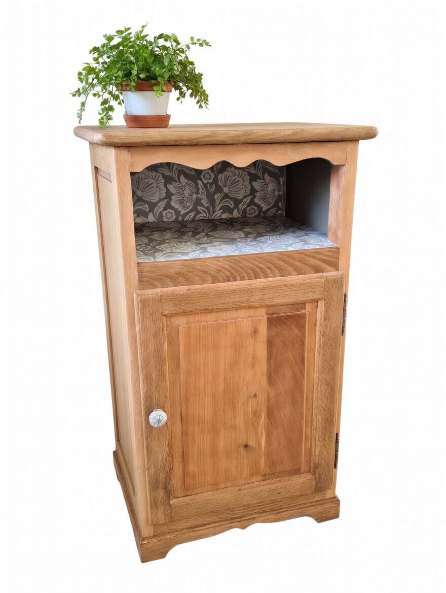 Antique English bedside table in solid wood, refurbished.