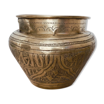 Brass pot cover