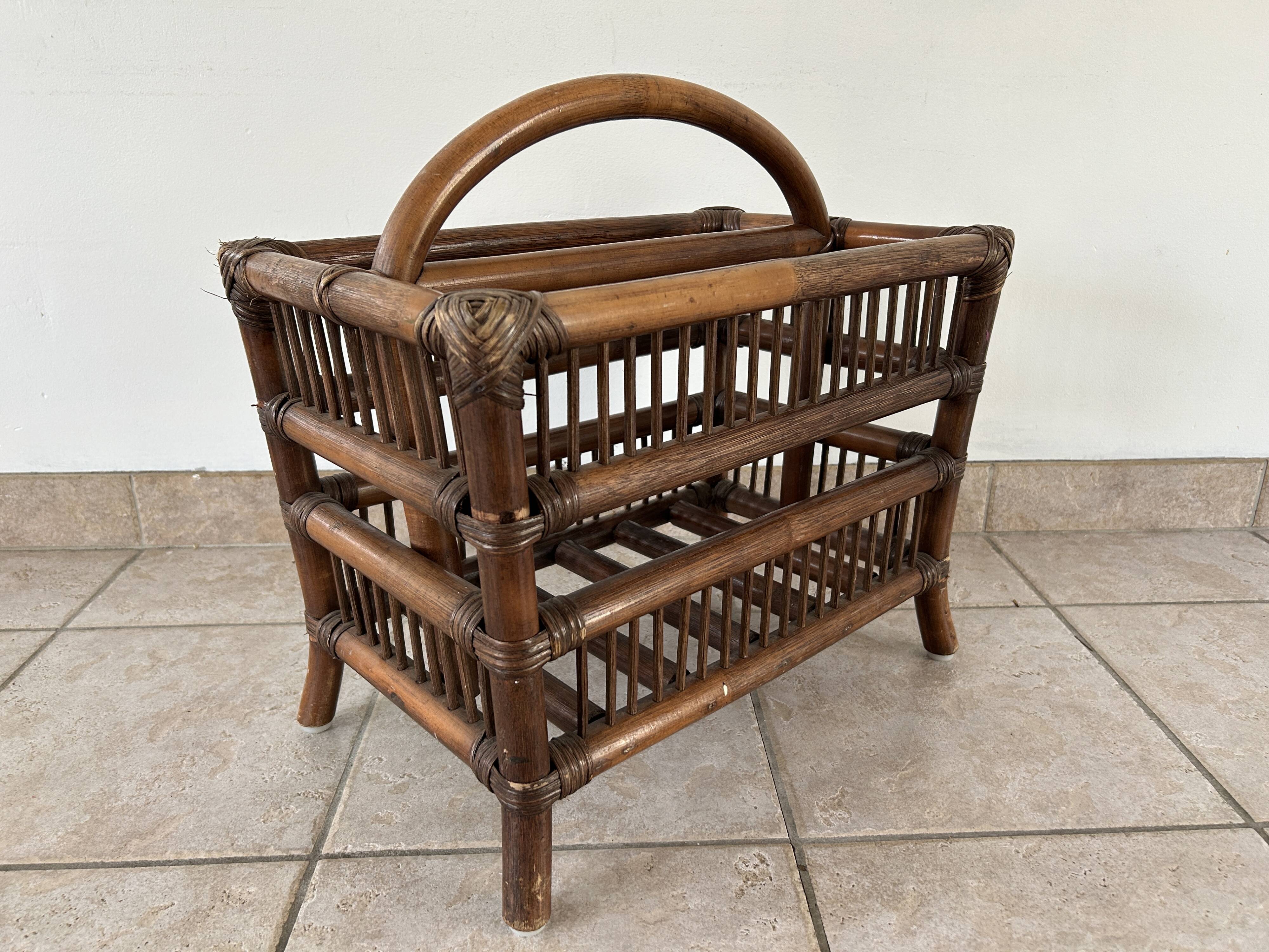 Rattan and wood magazine rack - VINTAGE (1970)