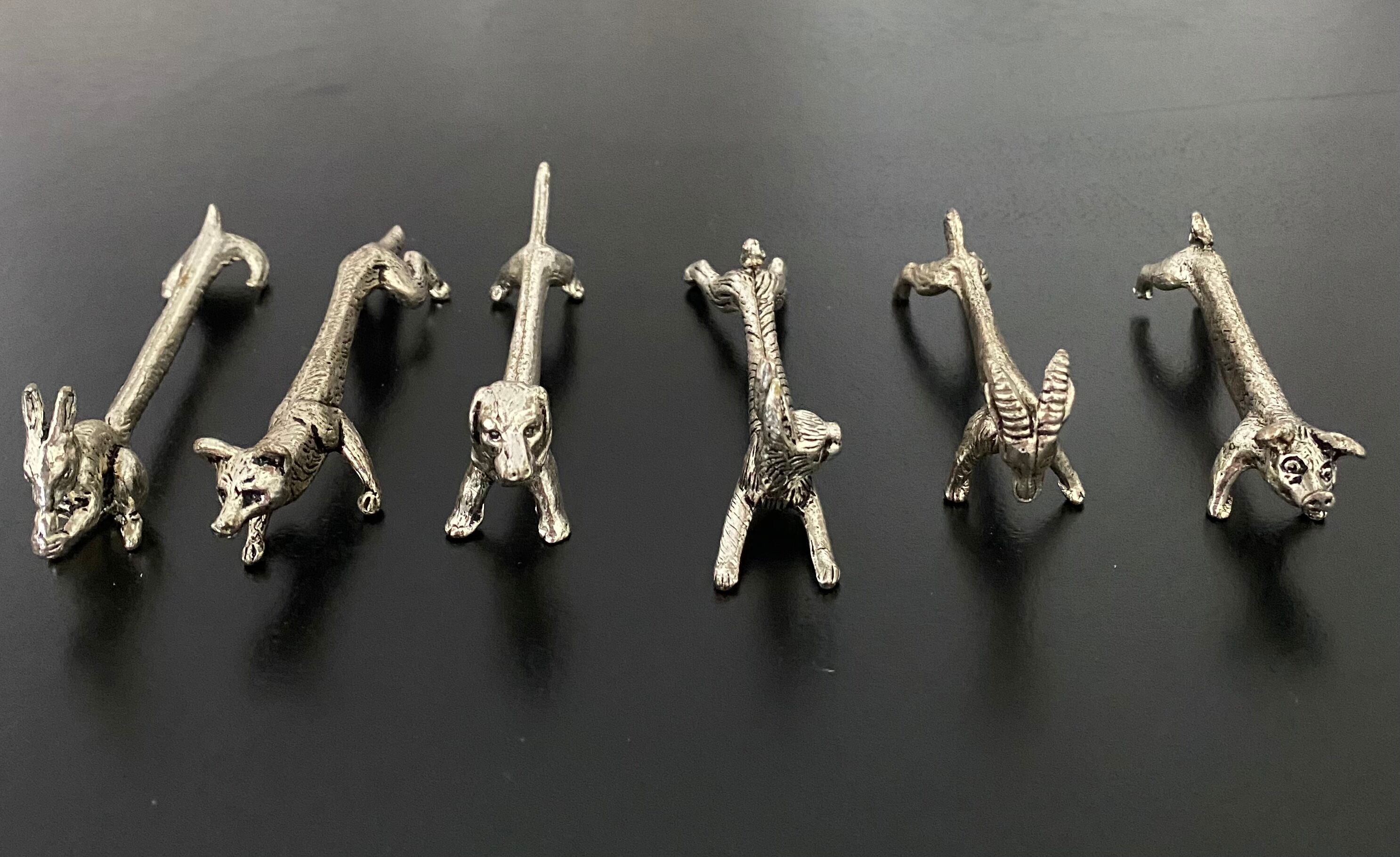 6 various animal knife holders