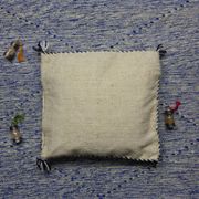 Coussin berbère kilim blanc et noir