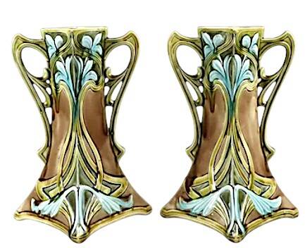 Art Nouveau, two barbotine vases from Onnaing around 1920.