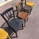 Lot de 6 chaises de bistrot dépareillées bois vintage