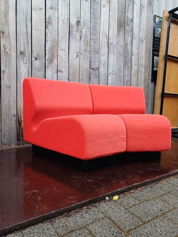 Vintage modular Pizza seating element by Don Chadwick for Herman Miller