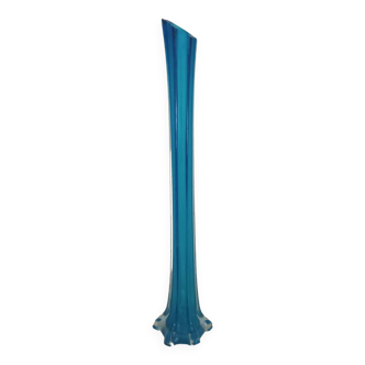 Glass vase