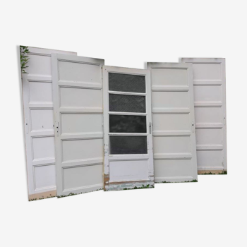 Set of 5 vintage paneled doors