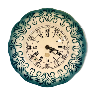 Naïve clock of the 1920s