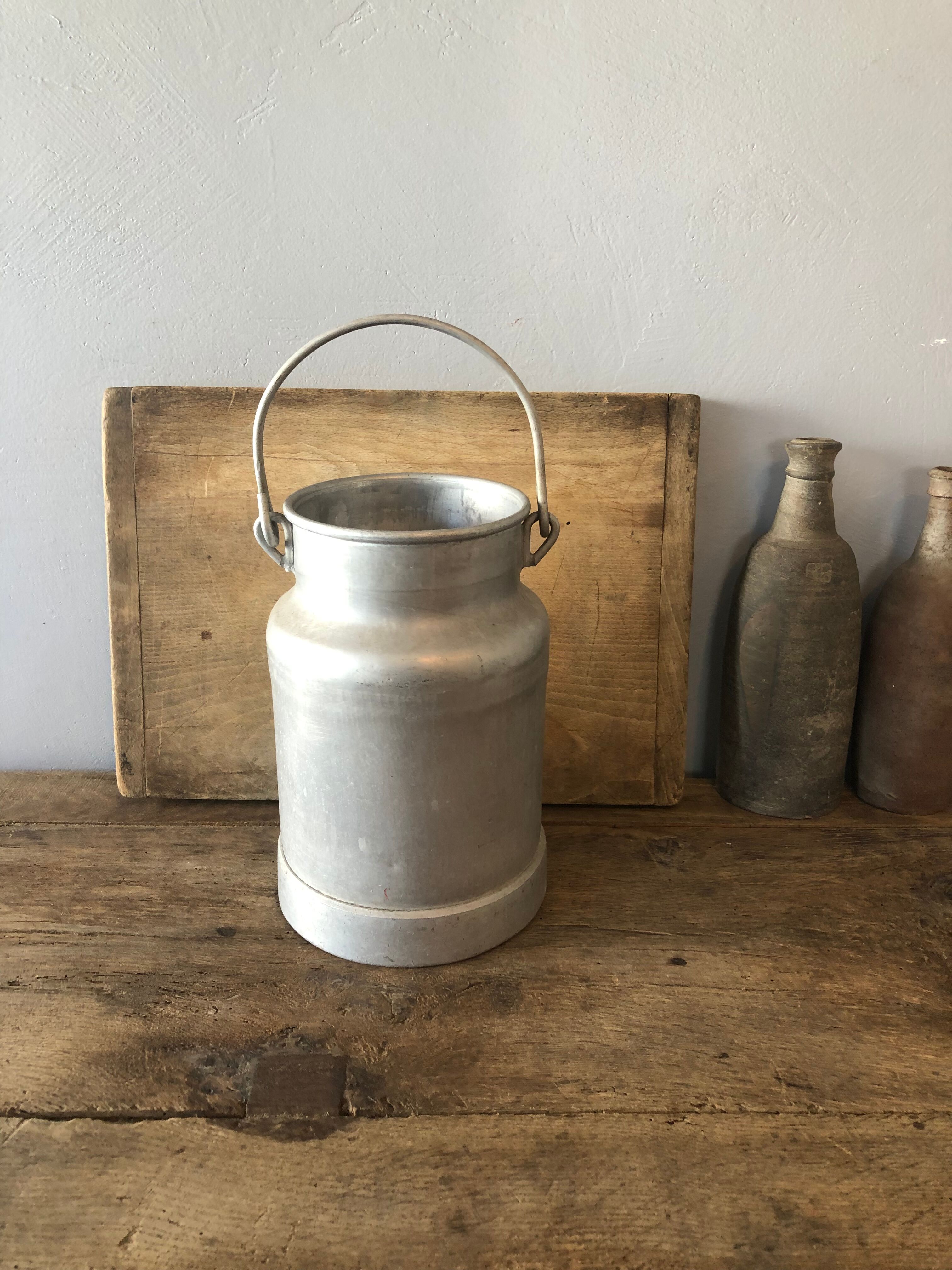 Zinc milk pot