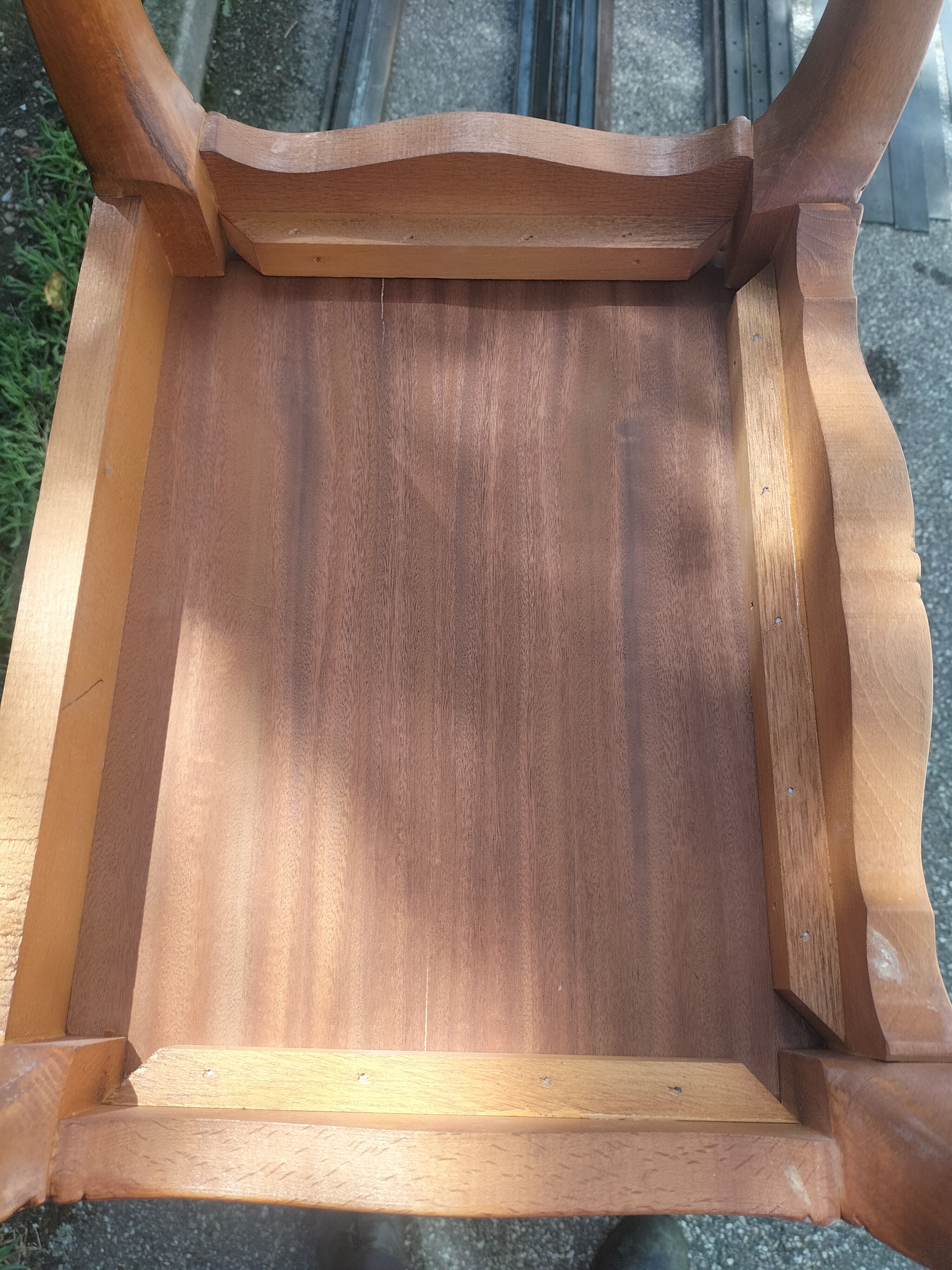 Set of 2 bedside tables