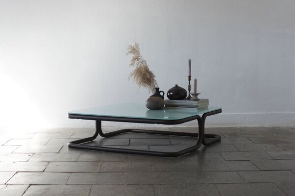 Table basse par Chiaramonte & Marin pour Emu, Italie, années 1980
