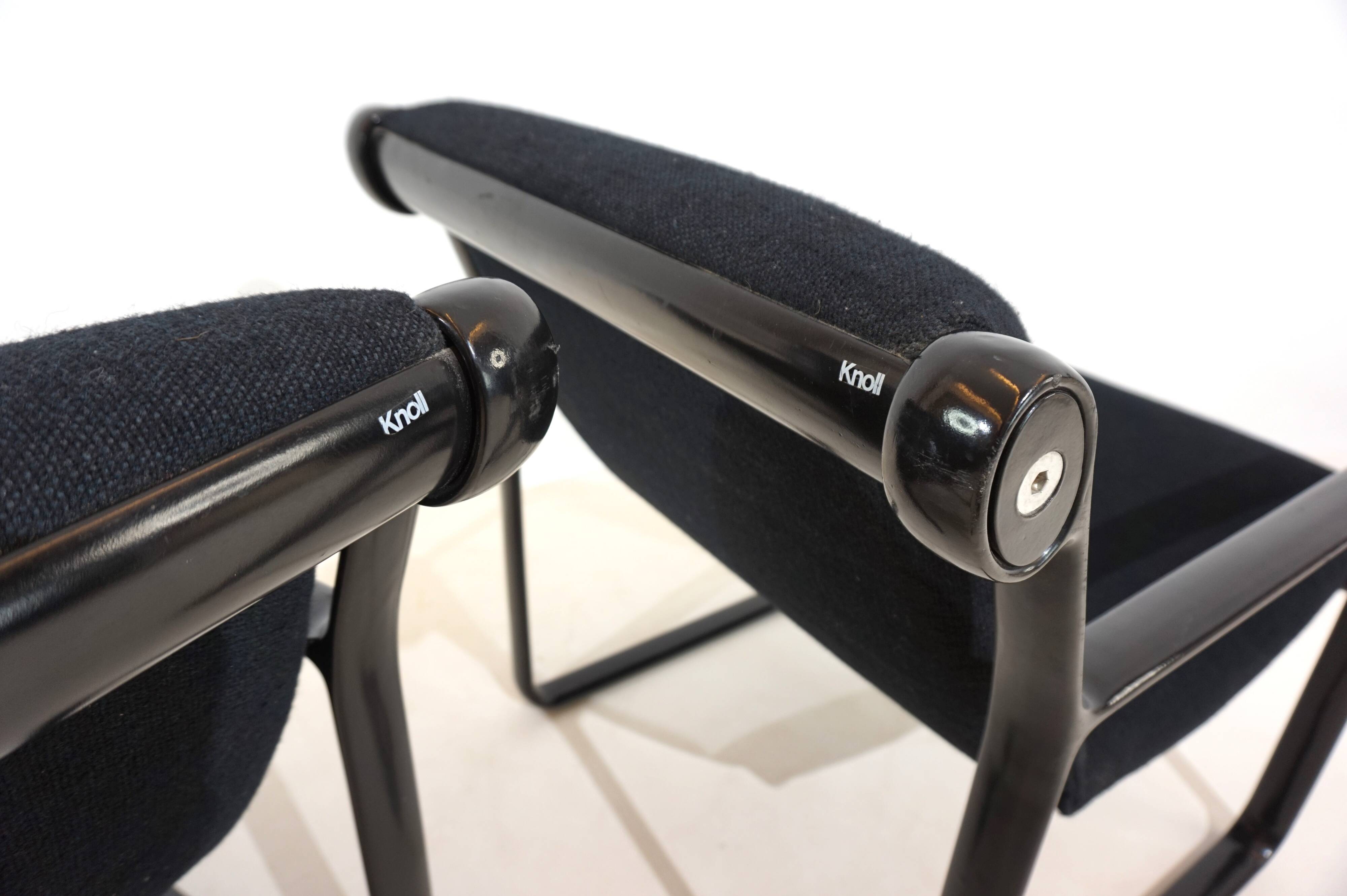 Lot de 2 fauteuils lounge Knoll Sling par Hannah&Morrison