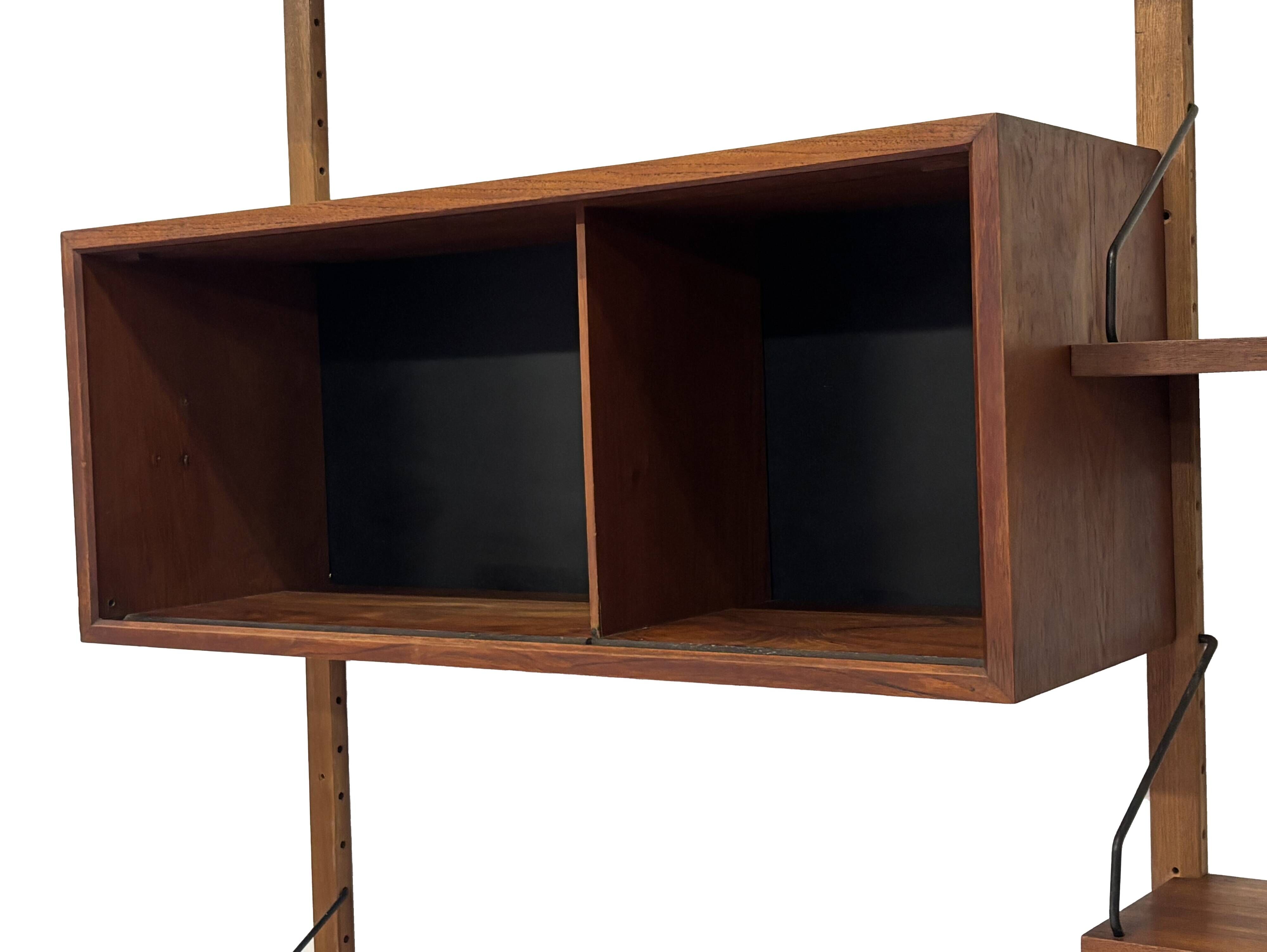 Vintage Poul Cadovius Royal System wall system wall unit