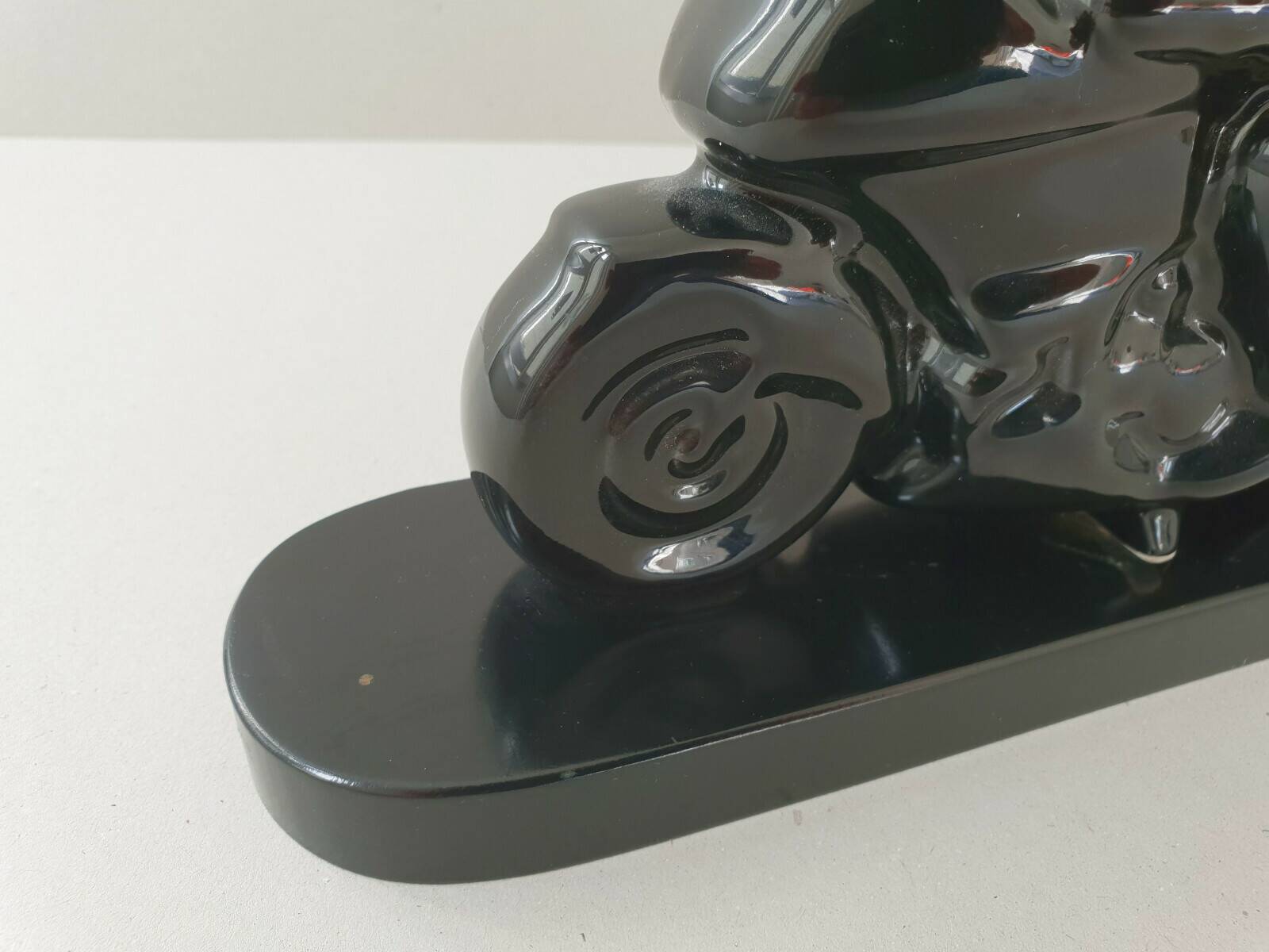 Vintage table lamp 1980 motorbike in black ceramic 80s 1980s