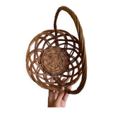 Round wicker basket
