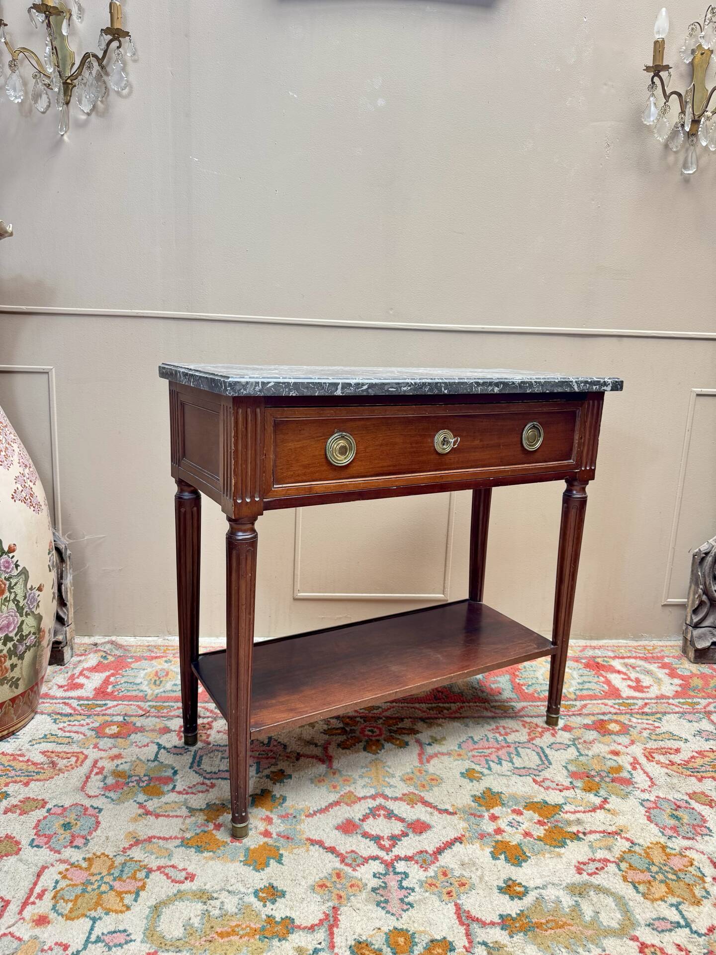 Console en acajou de style louis xvi xix eme siècle