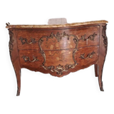 Commode de style Louis XV