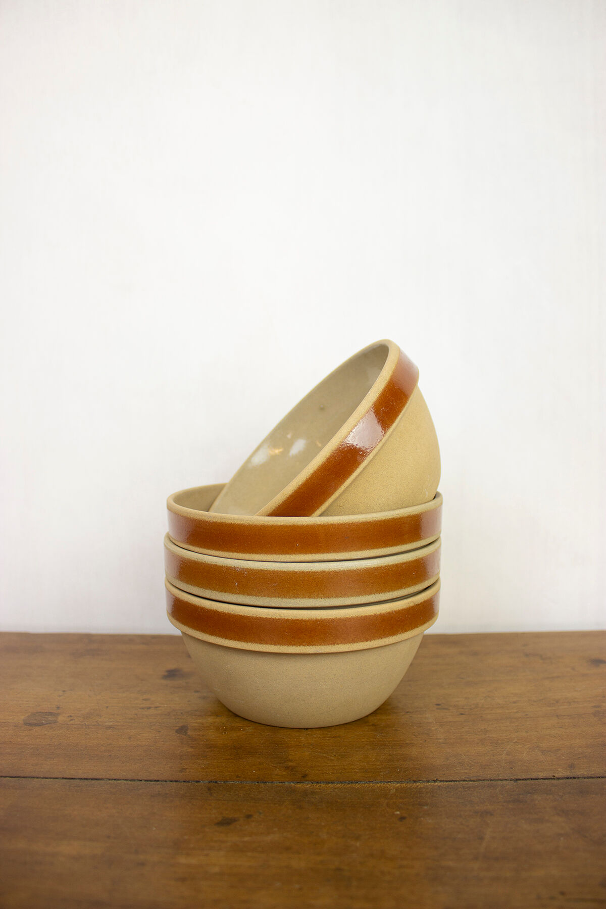 Set of 4 bowls in Gien sandstone - France