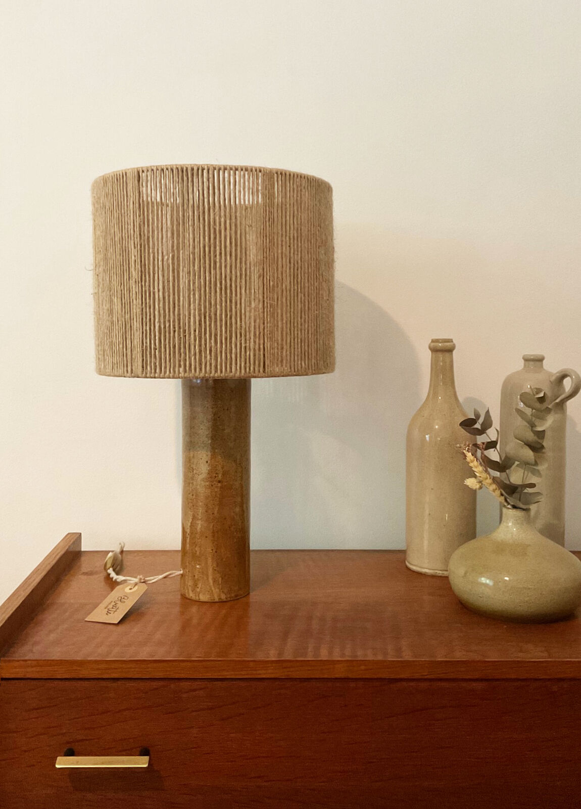 Lampe en grès et fil de jute