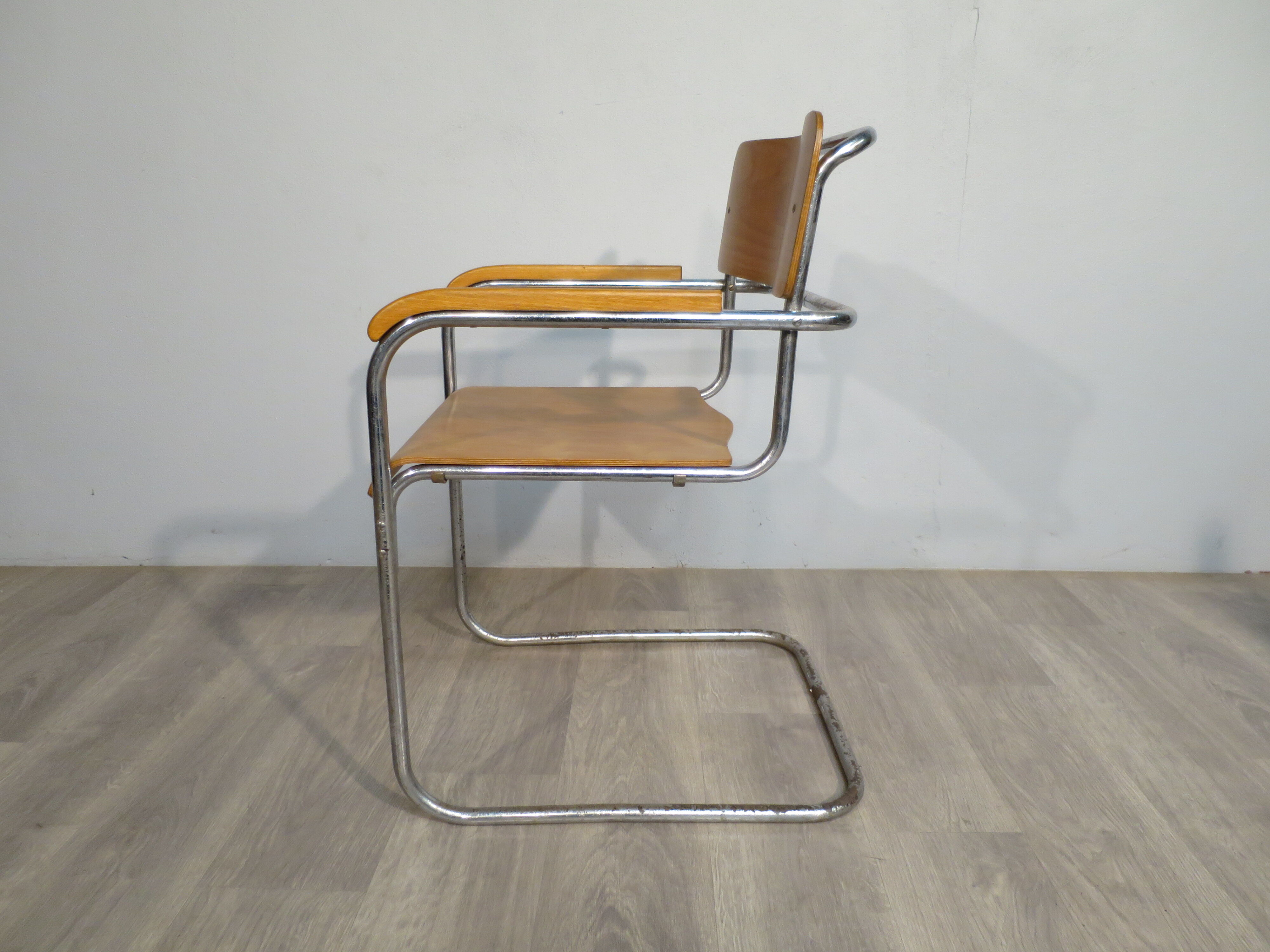 Armchair B34 by Marcel Breuer