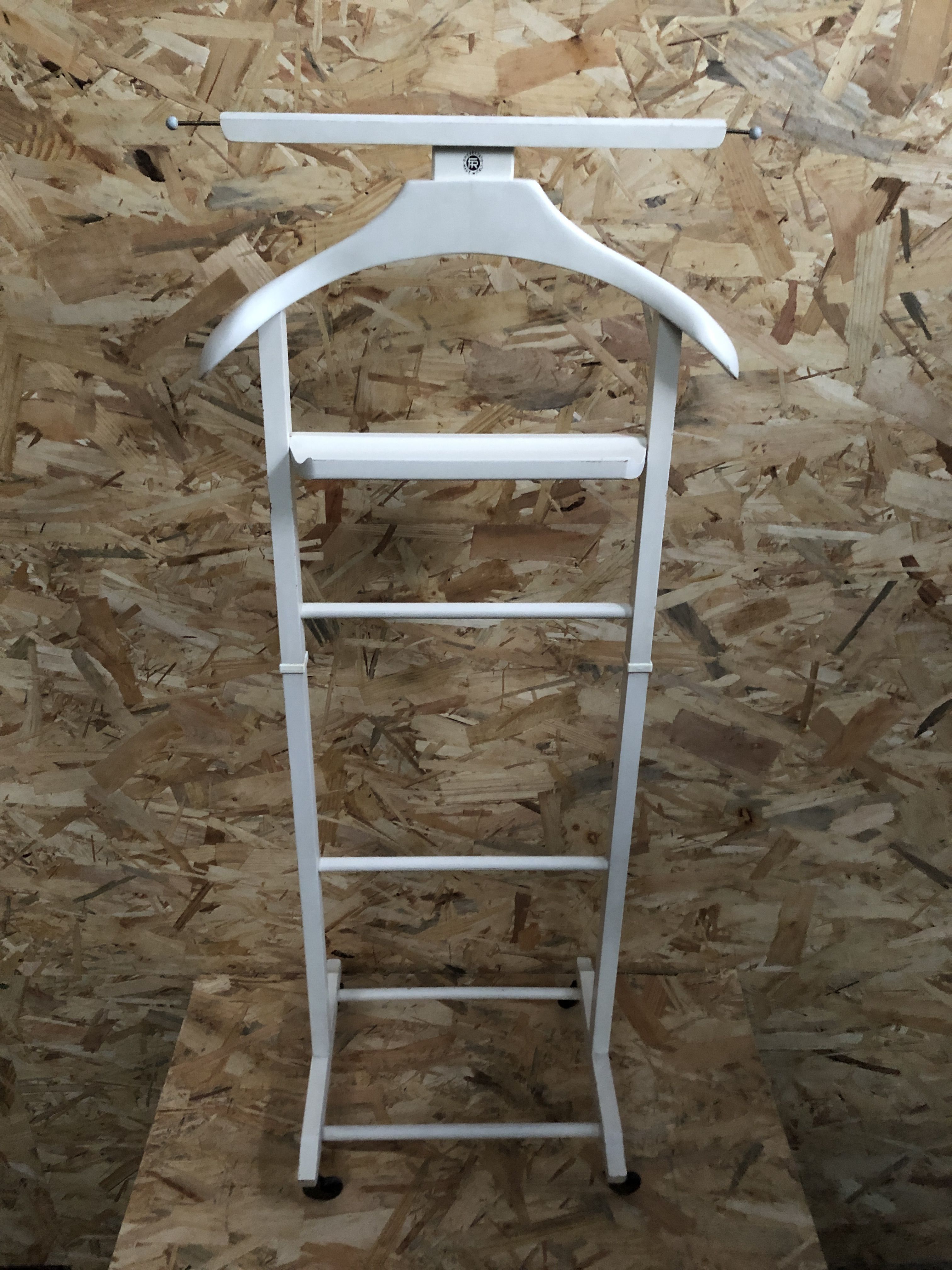 Old Fratelli Reguitti white wood valet made in Italy vintage