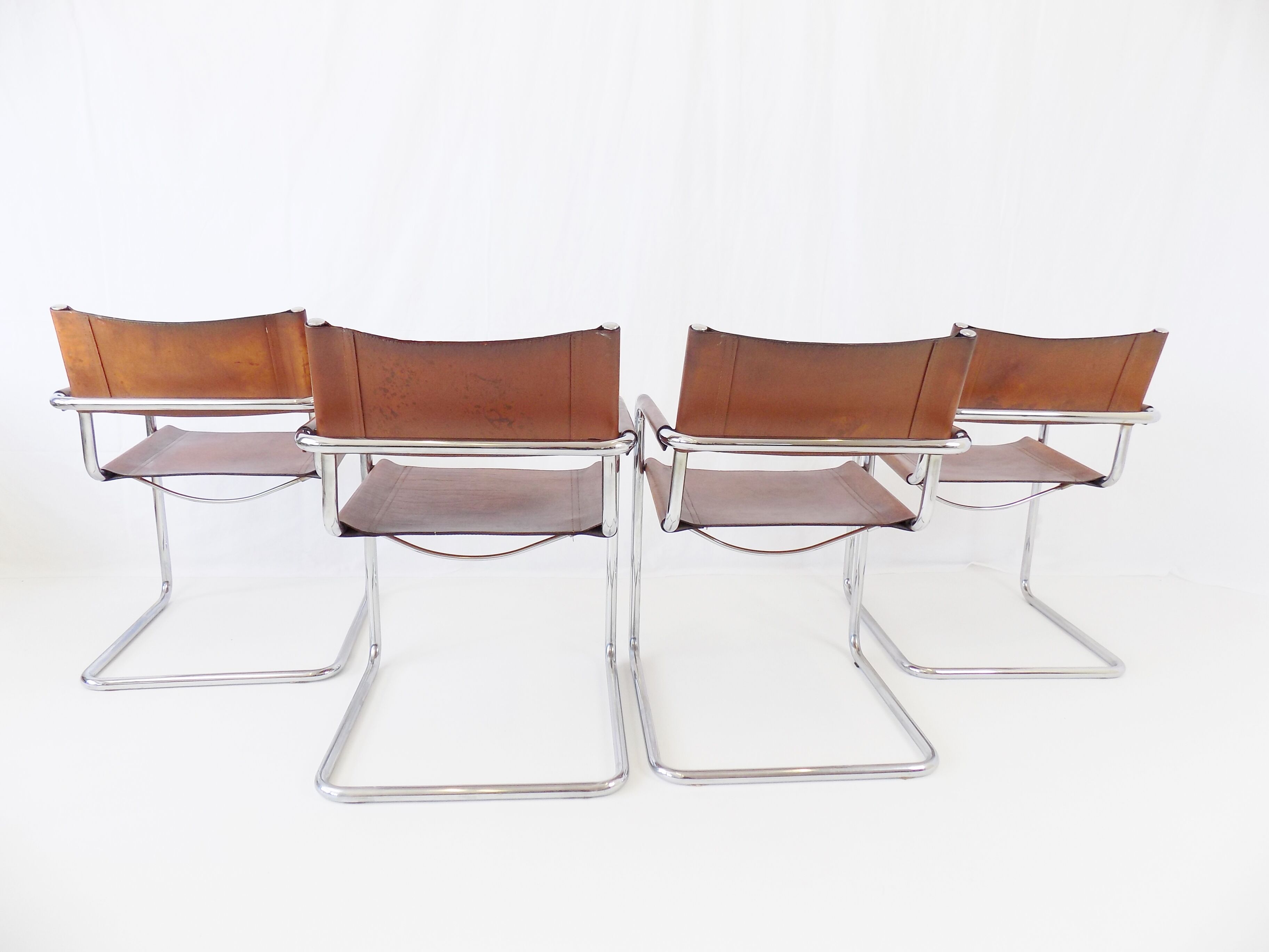 Matteo Grassi MG5 set of 4 leather cantilever chairs