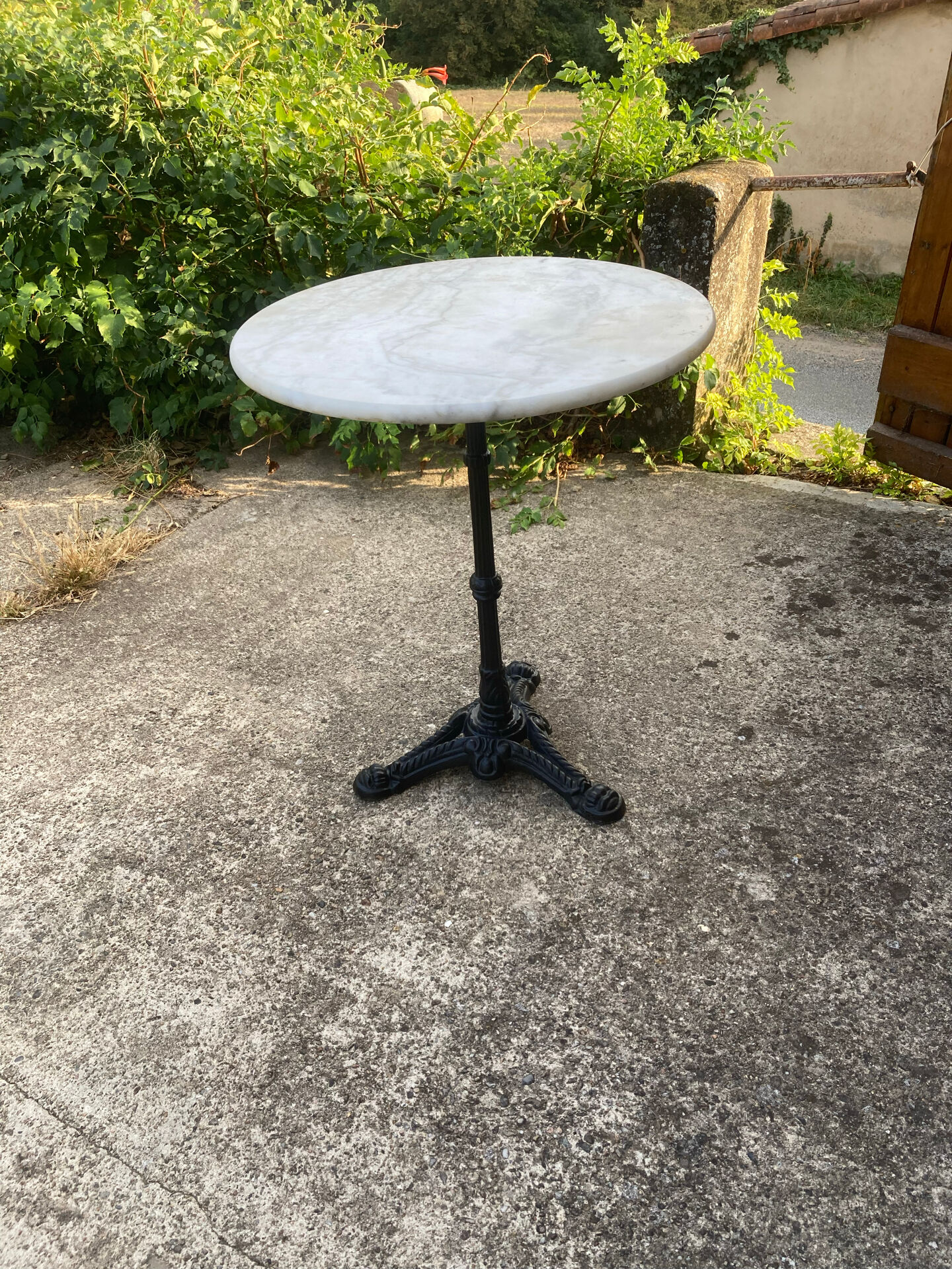Bistro table