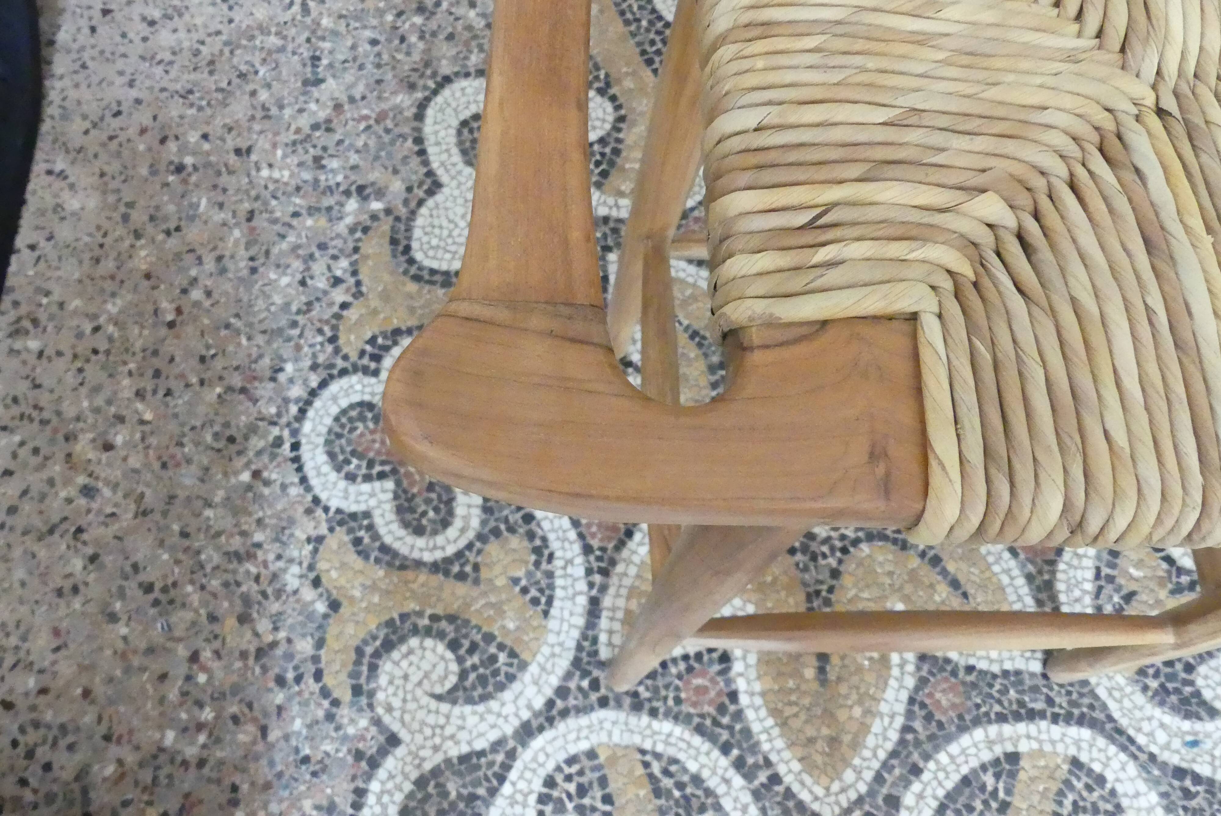 Tabouret de bar en teck et raphia