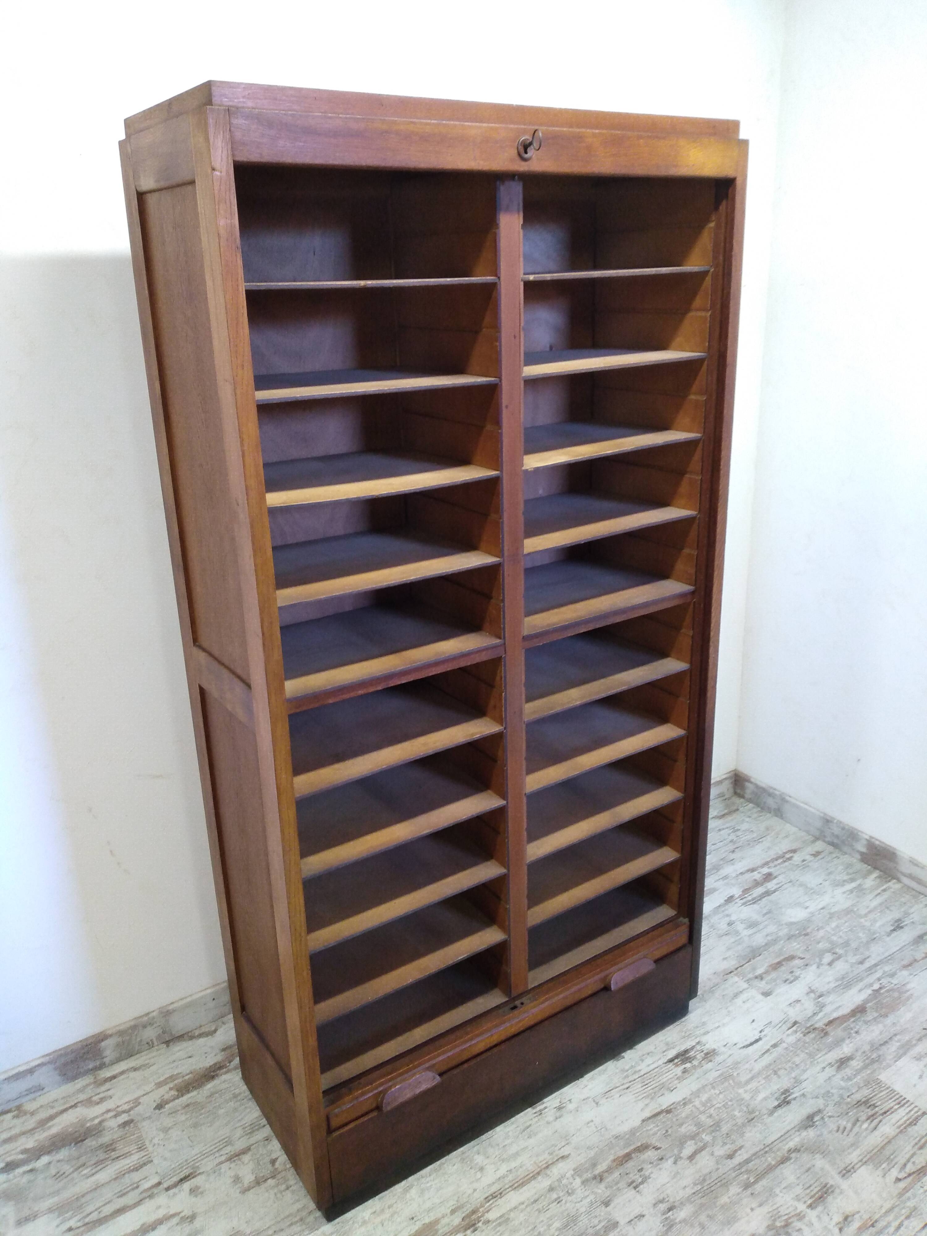 Old curtain binder