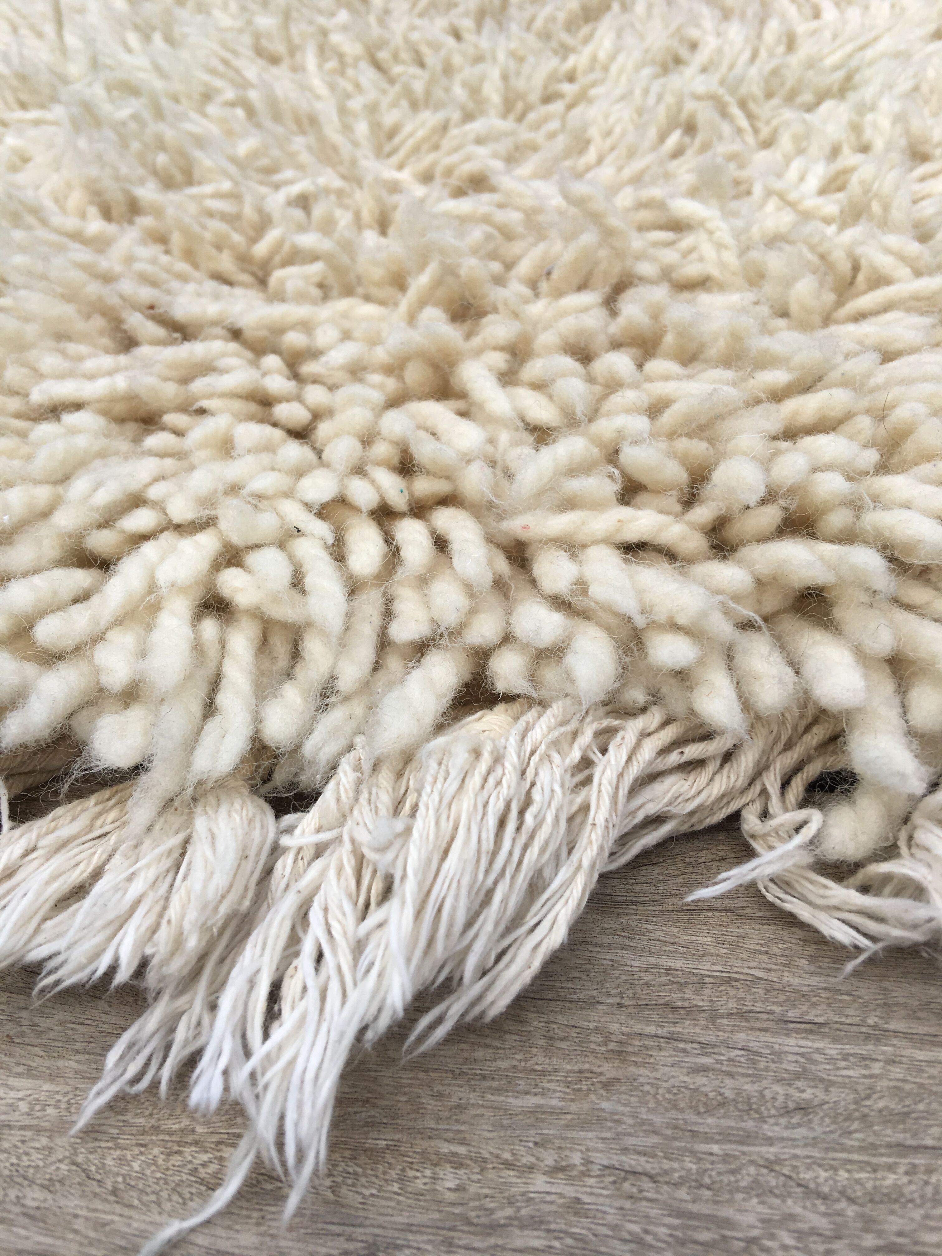 Off-white berber united 158x85cm