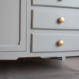 Asymmetrical wardrobe