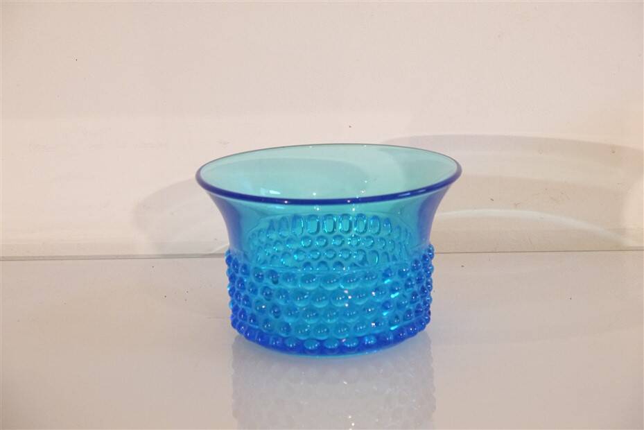 Finnish glass vase by Saara Hopea 1970