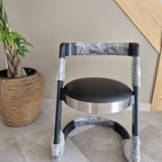 Set of 4 black cantilever chairs – Italian design from the 1970s