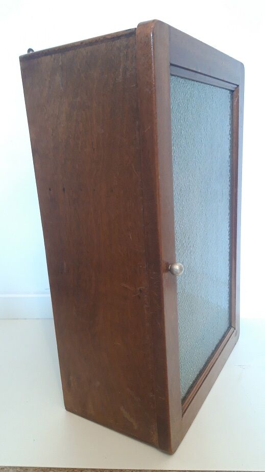 Medicine cabinet