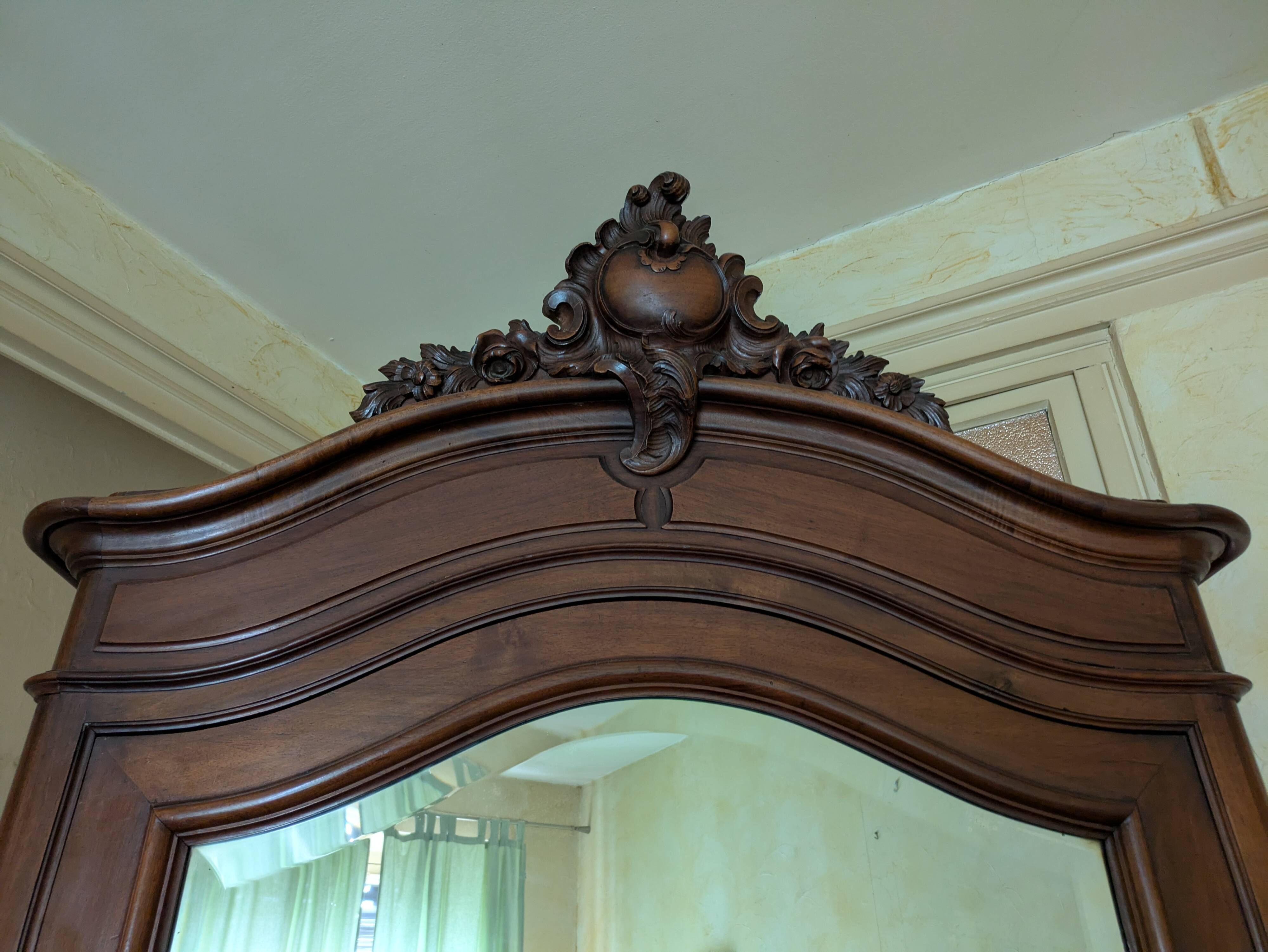 Solid Oak Bonnetière