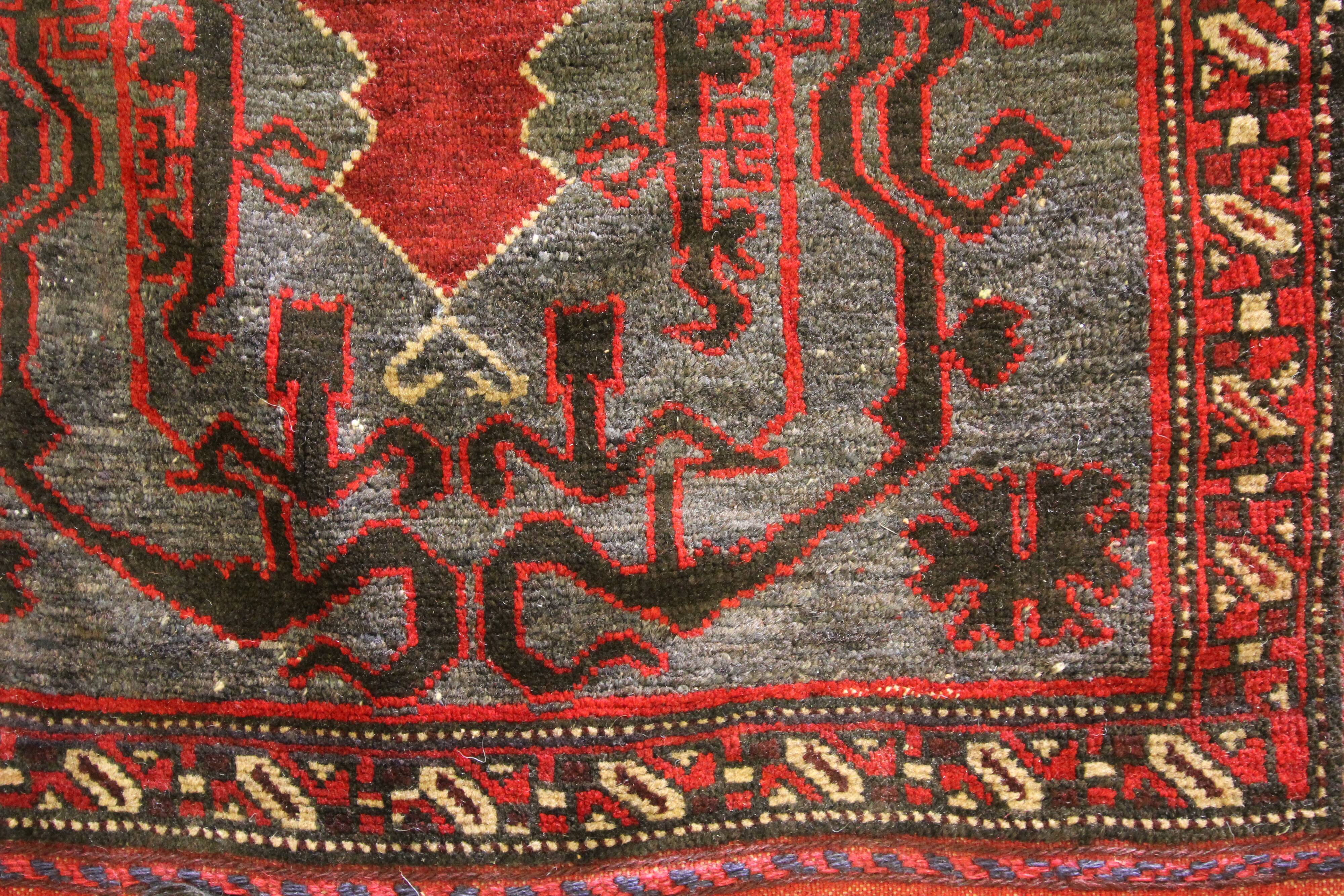 Handmade vintage afghan baluch area rug - 85x115cm