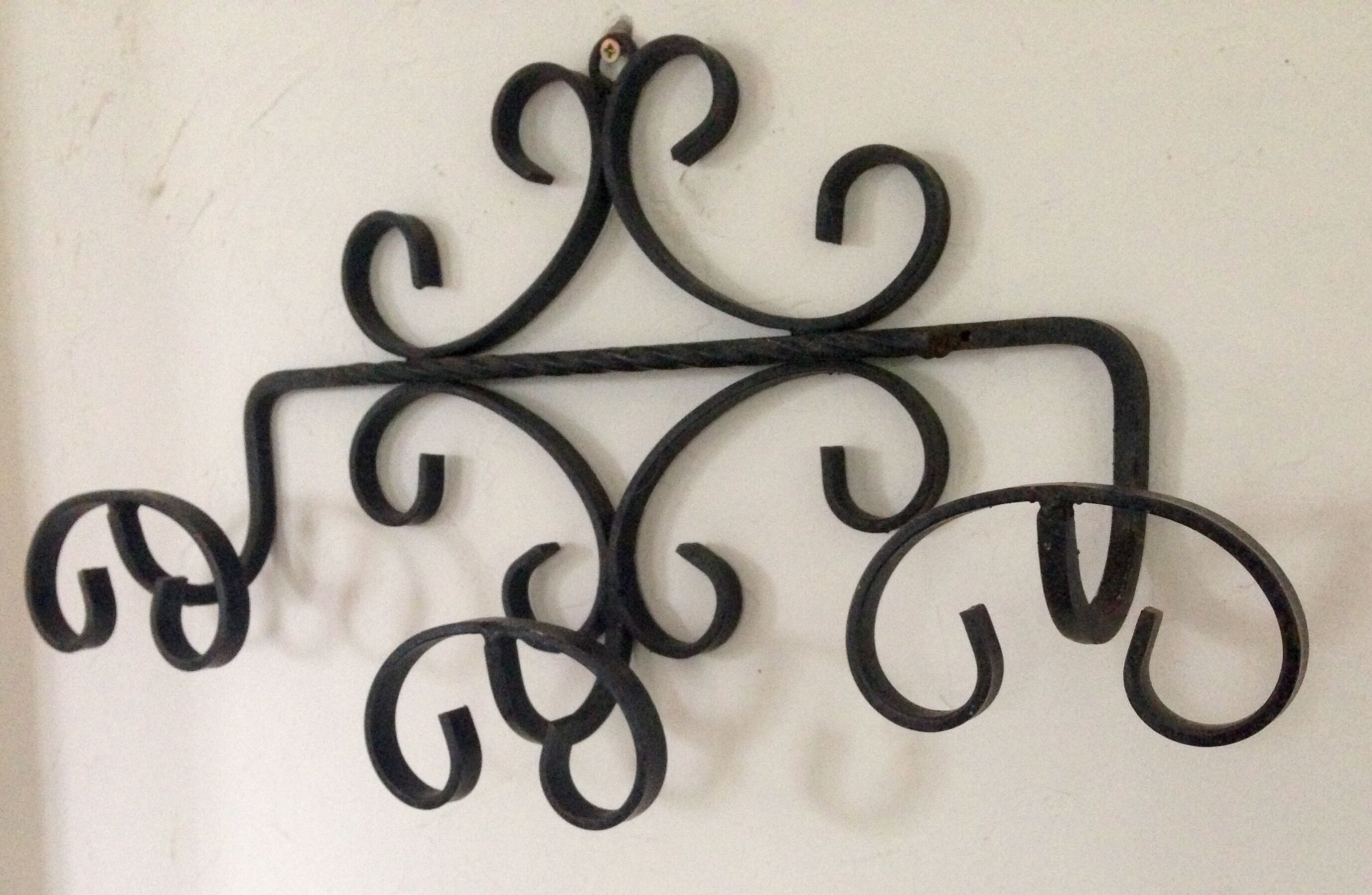 Door coats iron forged 3 hooks