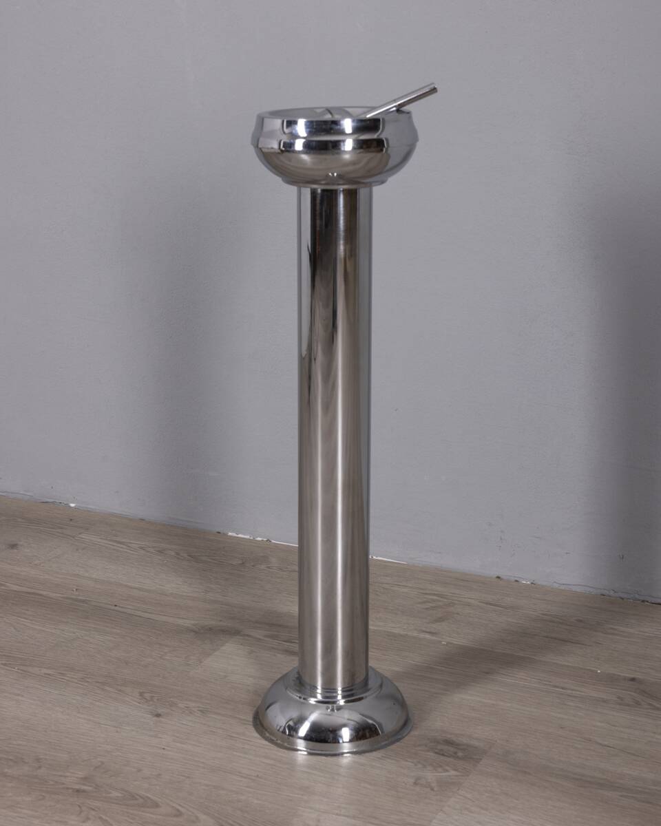 Vintage 1970s Italian-design chrome-plated metal floor ashtray