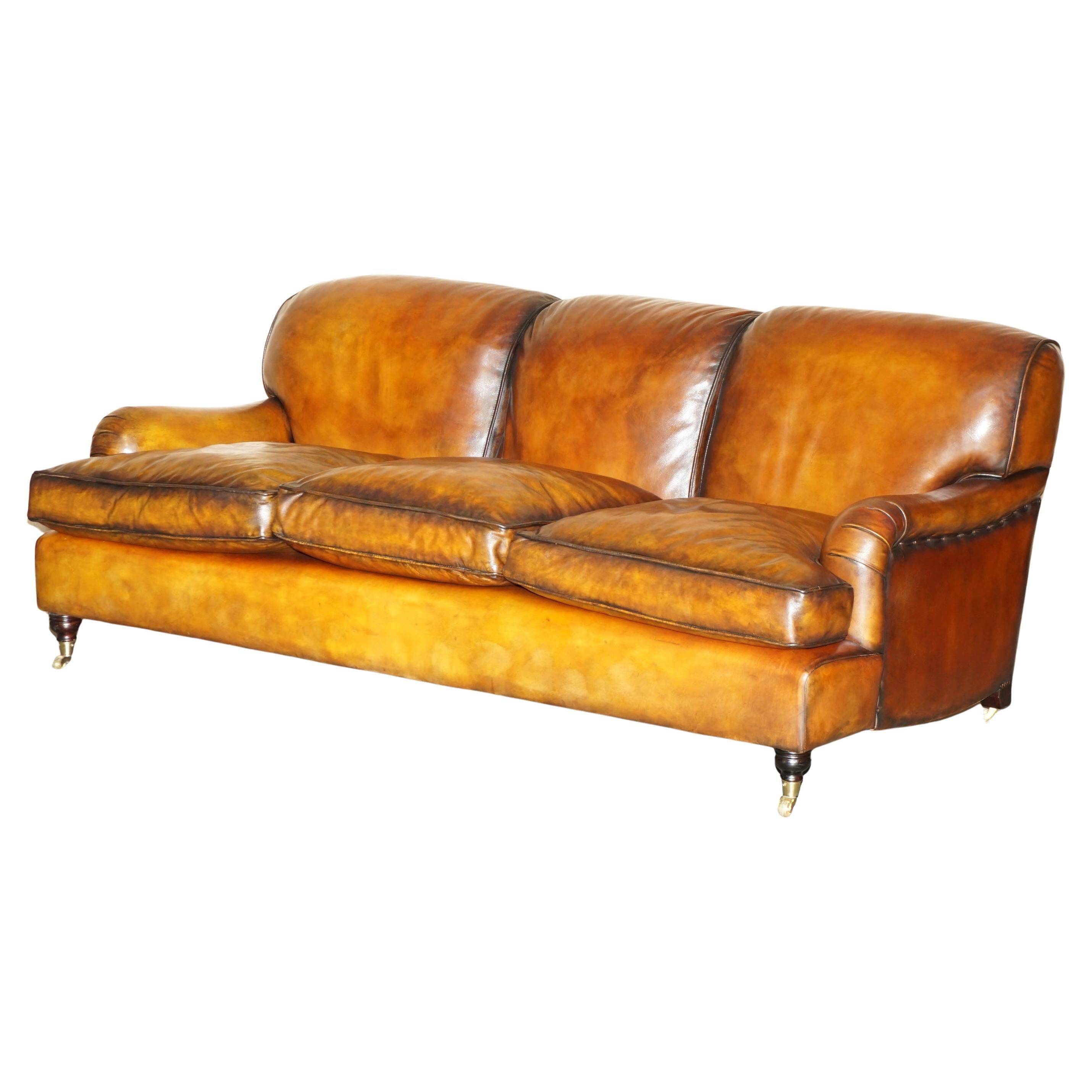 Restored leather Howard & Son canapé style, 204 cm