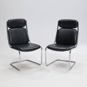 Paire de chaises cantilever en cuir par Mauser Werke Waldeck, Allemagne de l'Ouest, 19