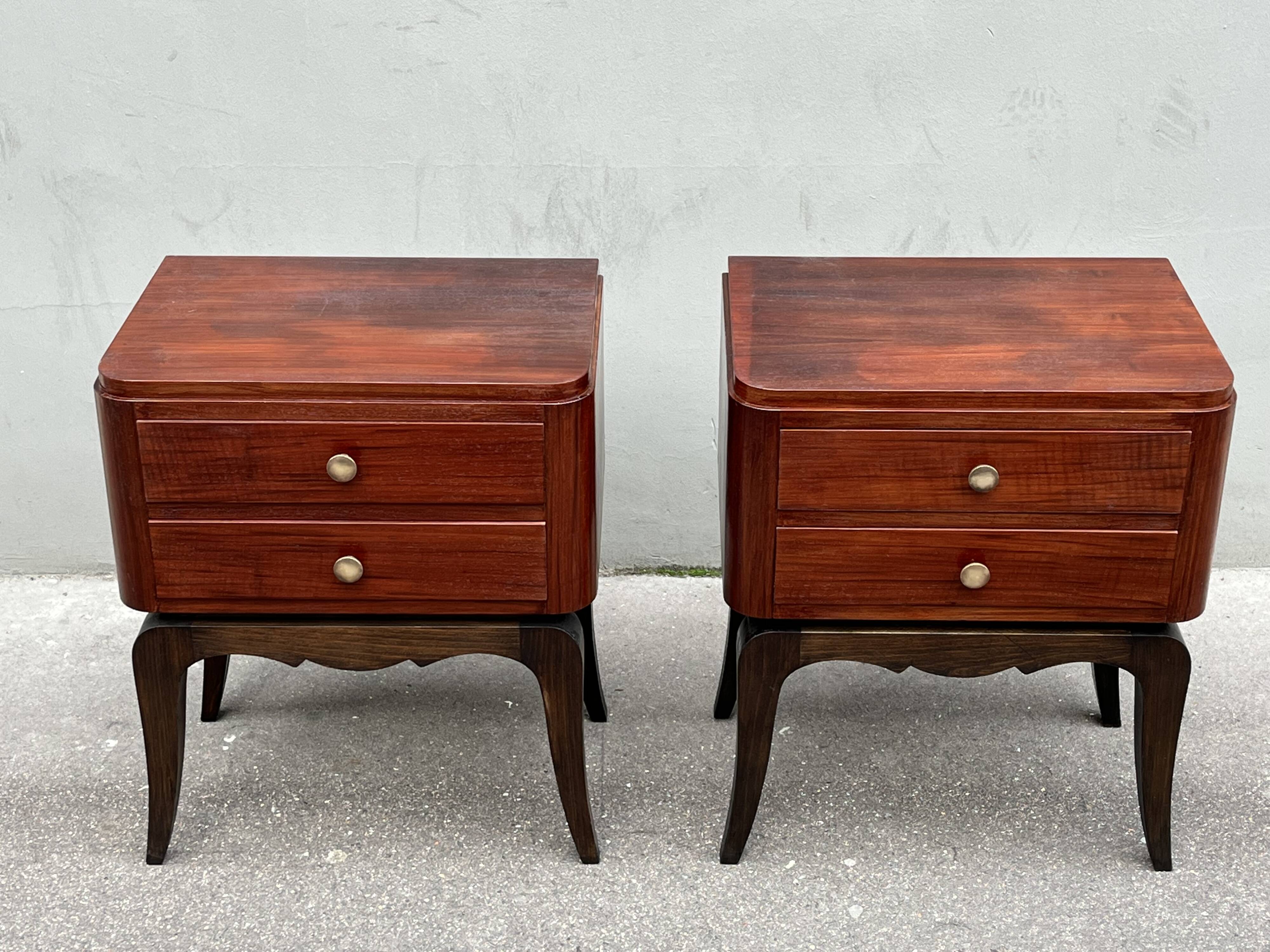 Pair of 1930s Art Deco bedside tables in rosewood.