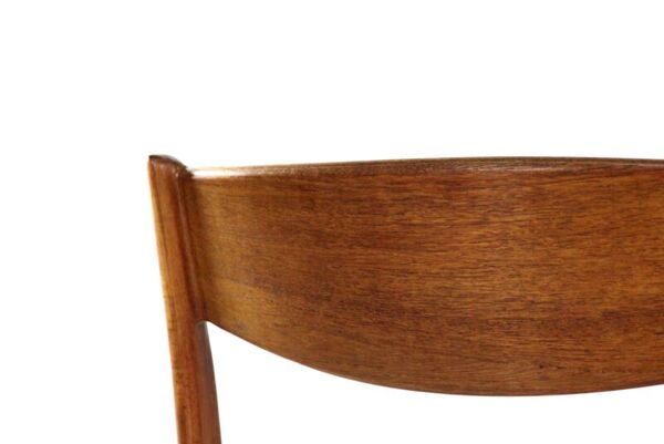 Ensemble de 6 chaises Arne Wahl Iversen pour Glyngøre Mobelfabrik avec nouvelle tapisserie.