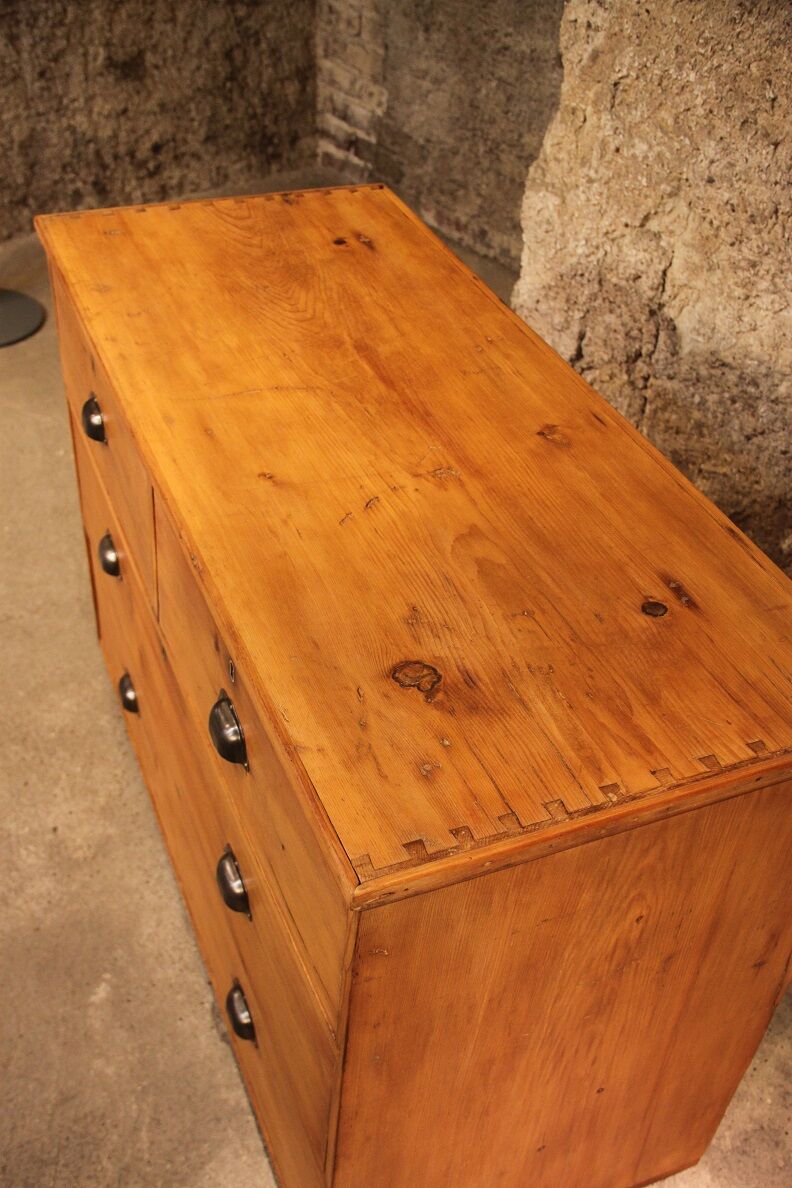 Chest of drawers old pine