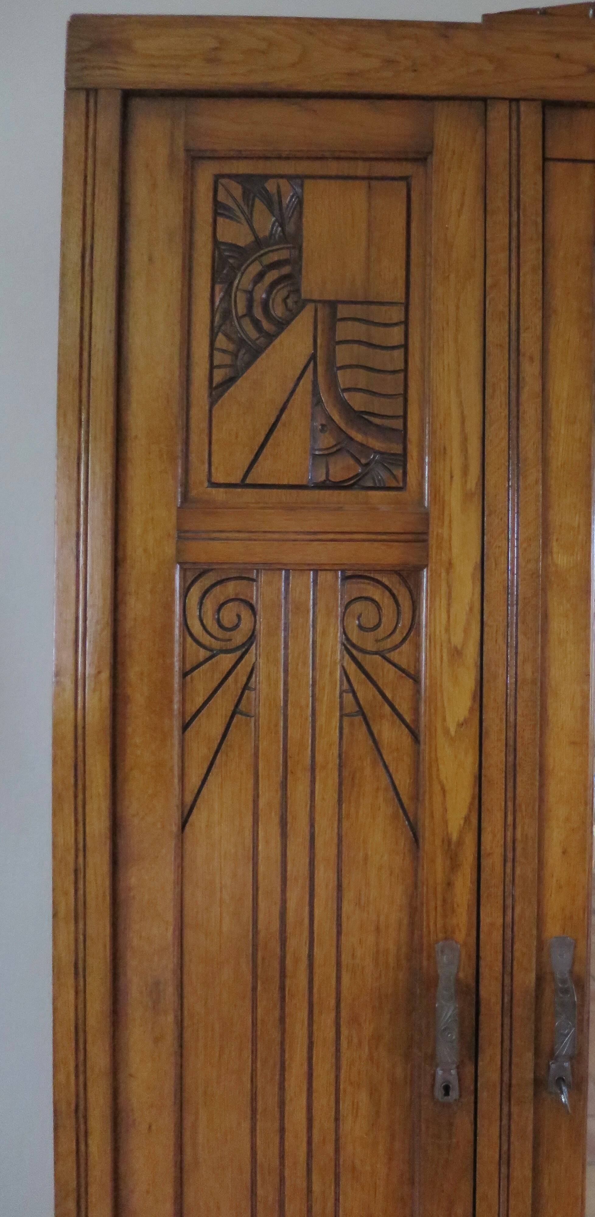 Parisian art deco carved wardrobe with mirror 130 x 200
