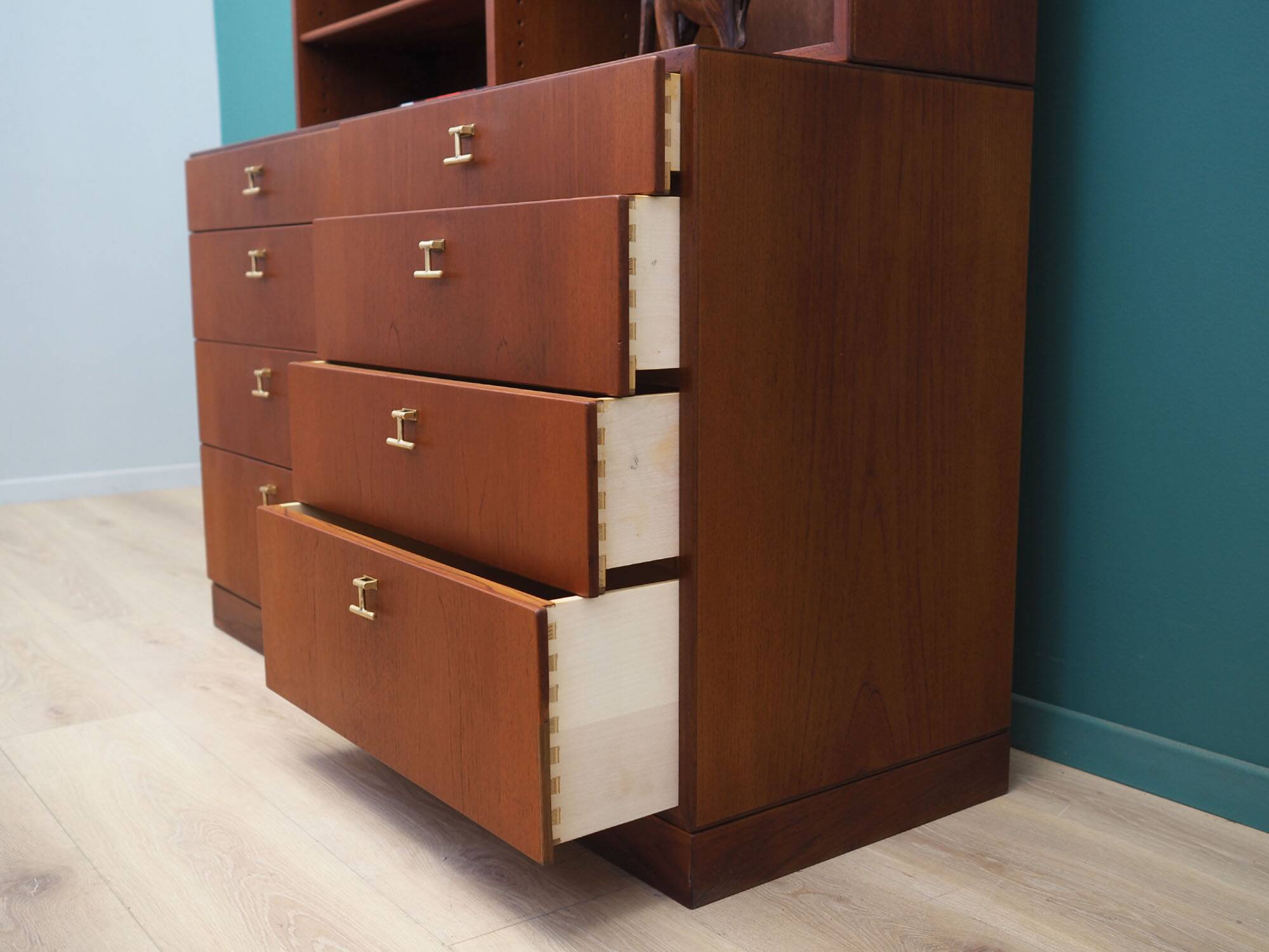 Teak bookcase, Danish design, 1960s, designer: Børge Mogensen