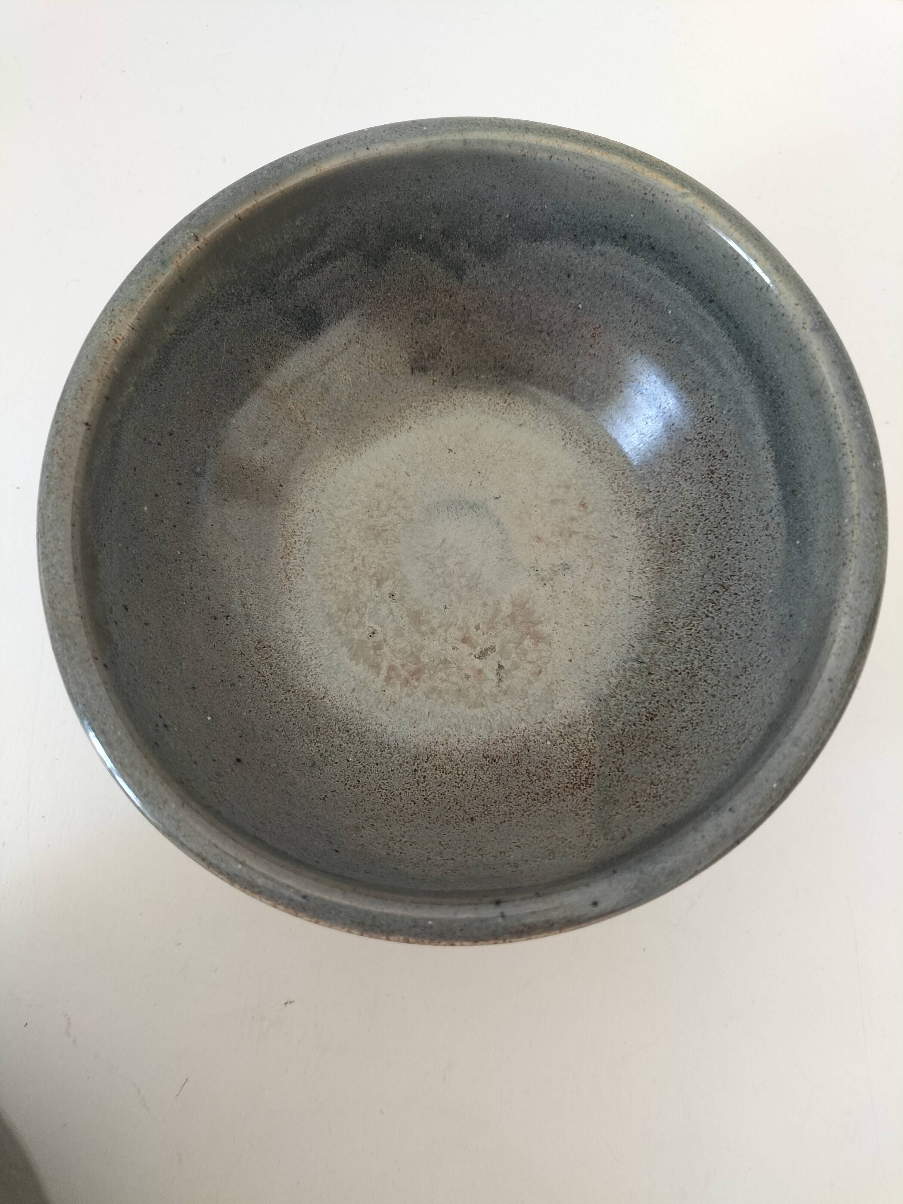 4 handmade ceramic bowls – Grey-blue glaze and mineral shades