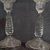 2 bougeoirs Art Déco Vallerysthal en verre pressé, 1920‑1950