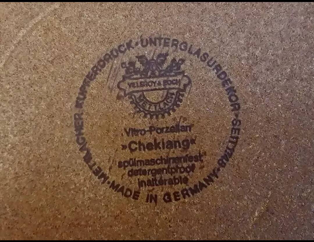 Villeroy & Boch Chekiang Dinnerware Set