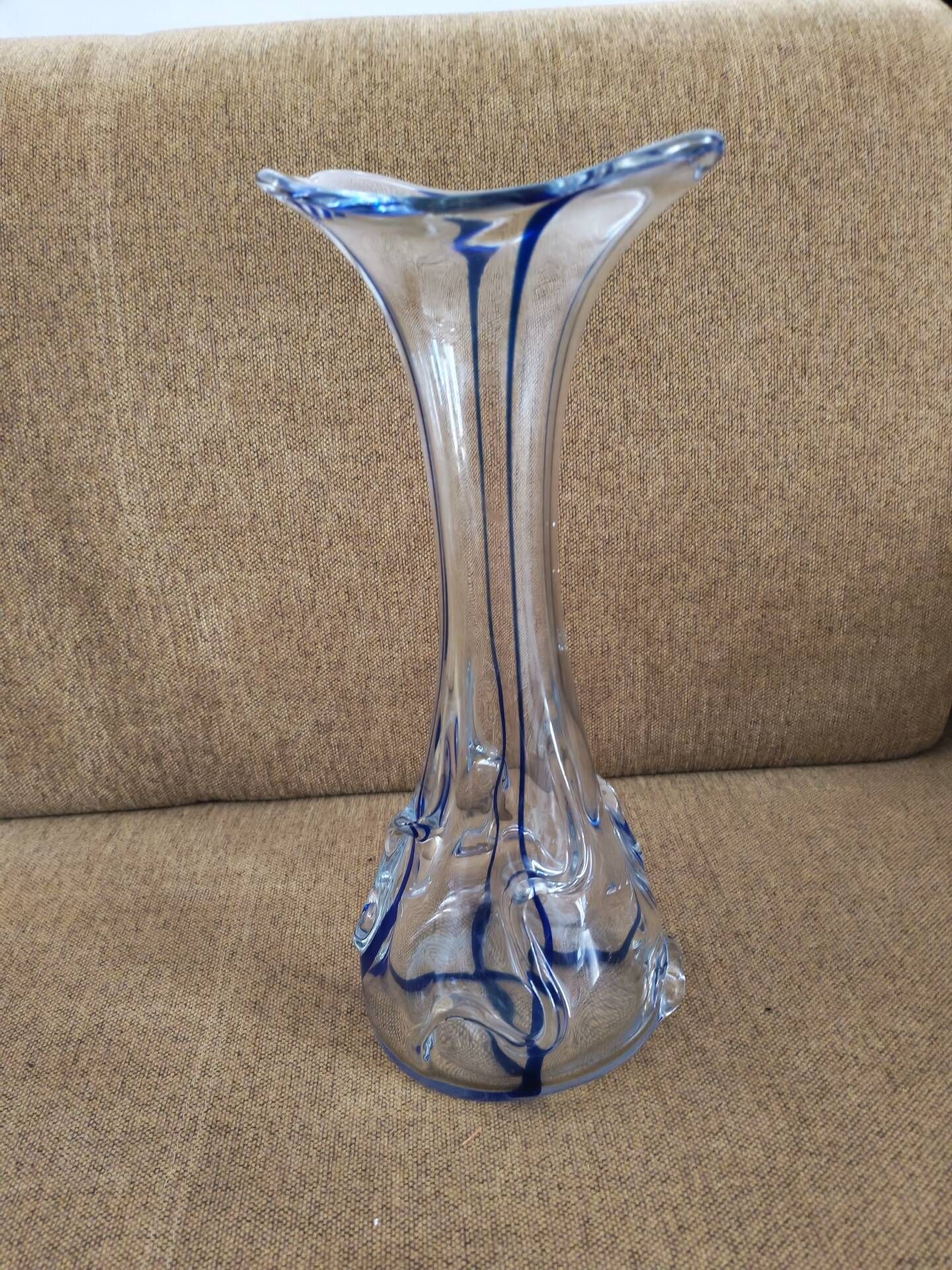 Art vase in blown glass by Jerzy Sluczan Orkusz for Tarnowiec 1970