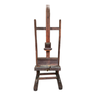 Antique hand-cranked easel