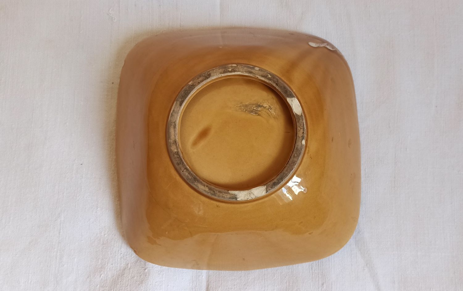 Empty ceramic pocket 70s